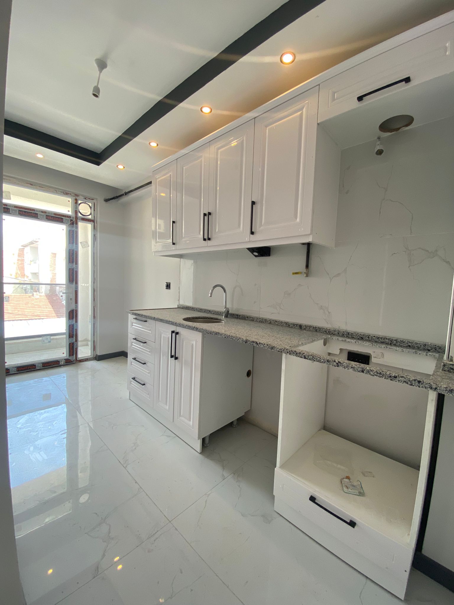 ESENTEPE MH. EĞİTİMCİLER DİBİNDE 2+0 FIRSAT SIFIR DAİRE - Görsel 4
